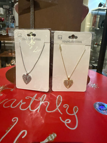 Wings Necklace '16